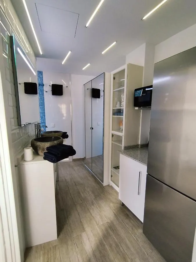 Altozano Room II, Estudió centro de Málaga Gayfriendly, Wi-Fi gratis